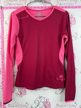 Descente long sleeve flower embroidery Two-Tone Pink Long Sleeve Performance Top